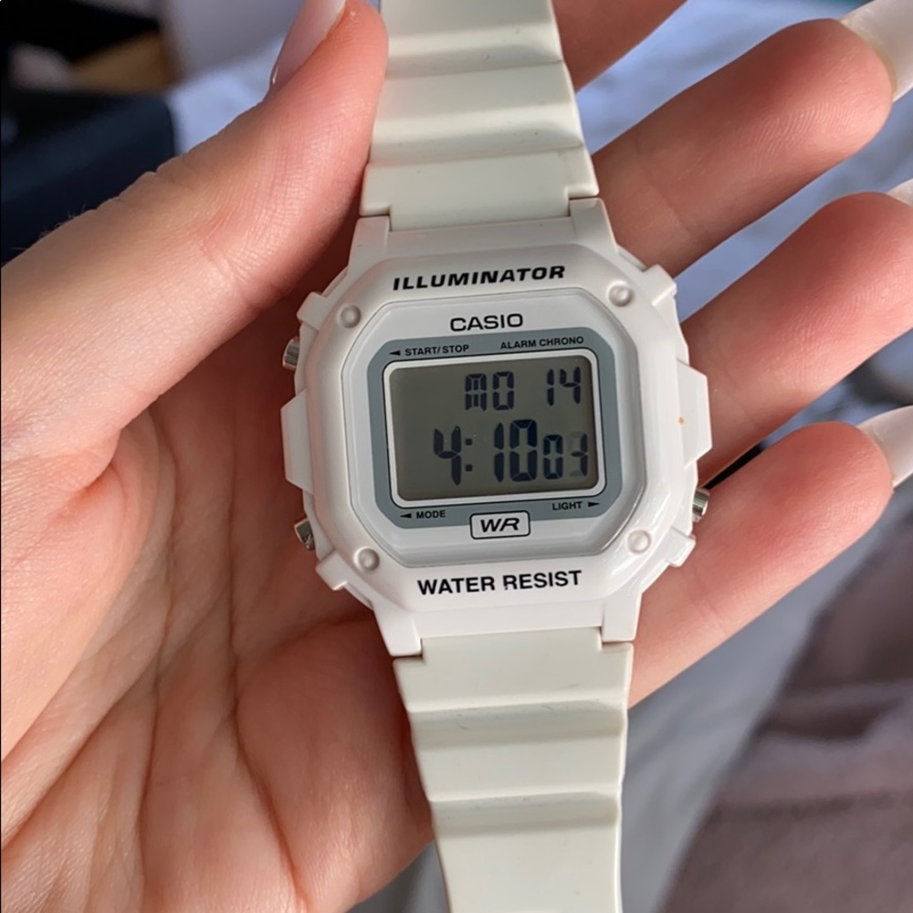 White Chunky Retro Casio Watch